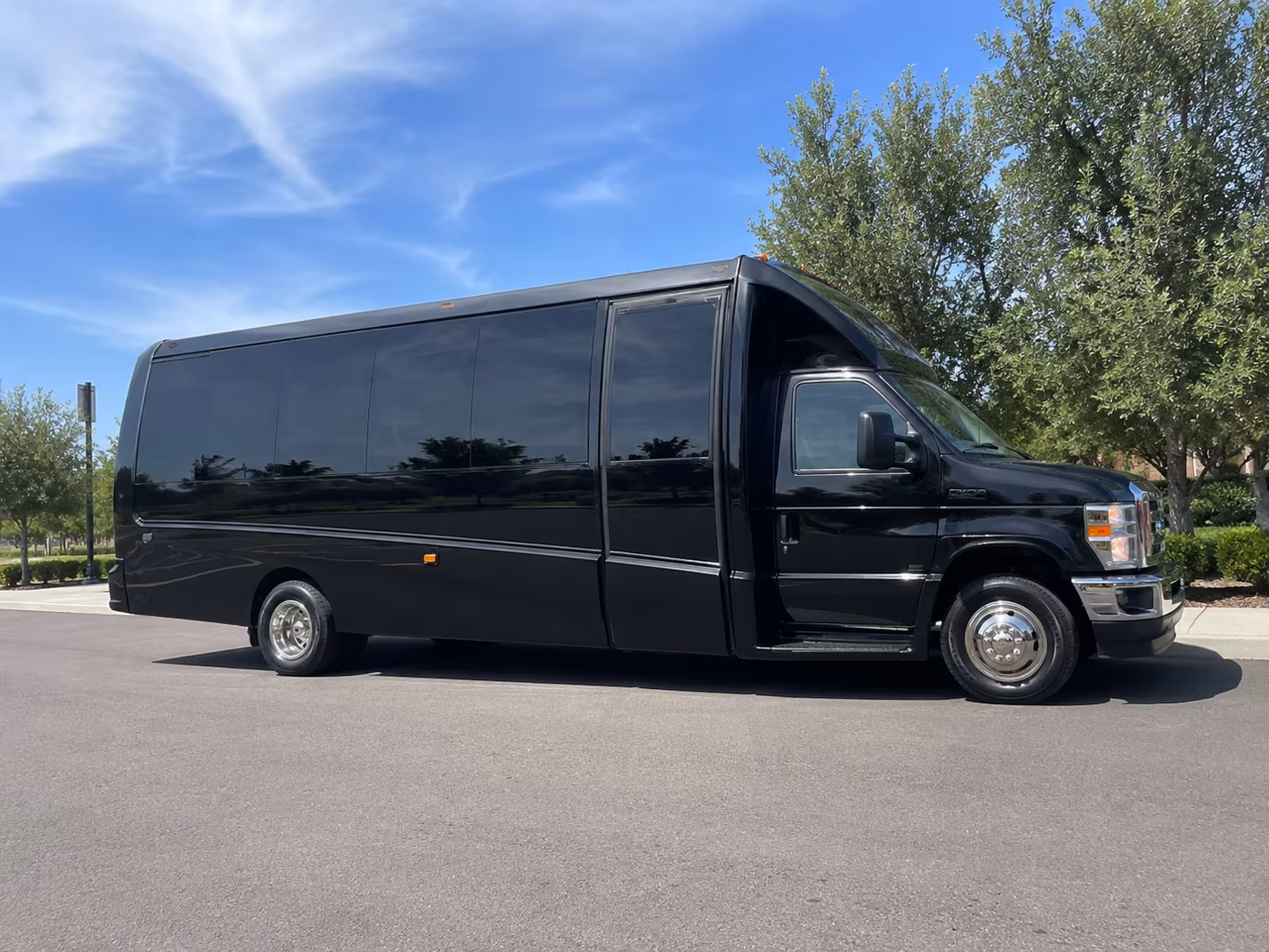 bus rentals for nb roots and branches and downtown events