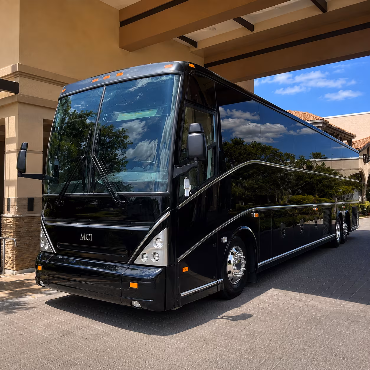 cambridge conference shuttles and corporate bus rentals in cambridge