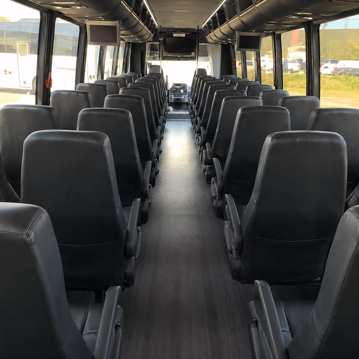 lynn corporate shuttle bus rentals