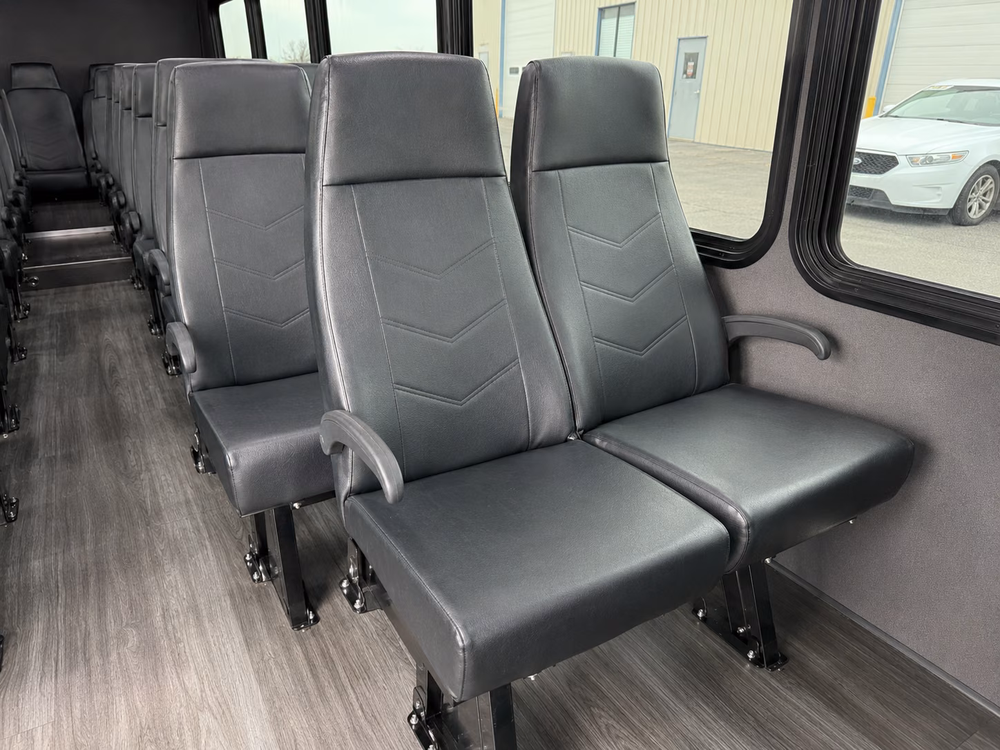 quincy bus rentals