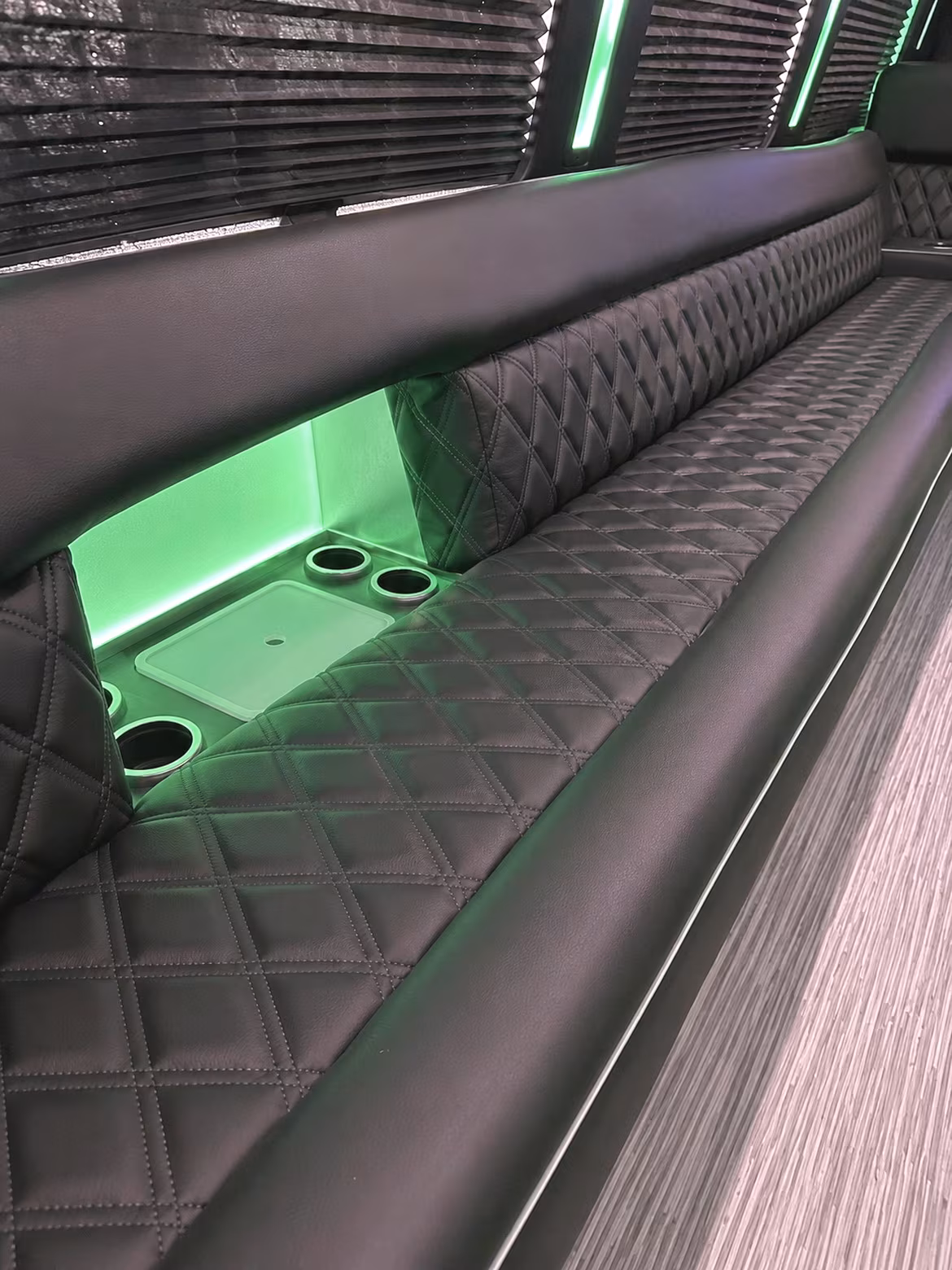 quincy concert bus rentals for groups and fans