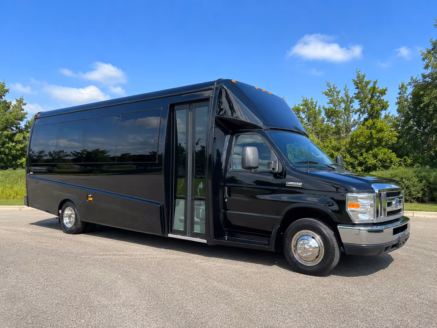 taunton charter bus rentals for taunton weddings