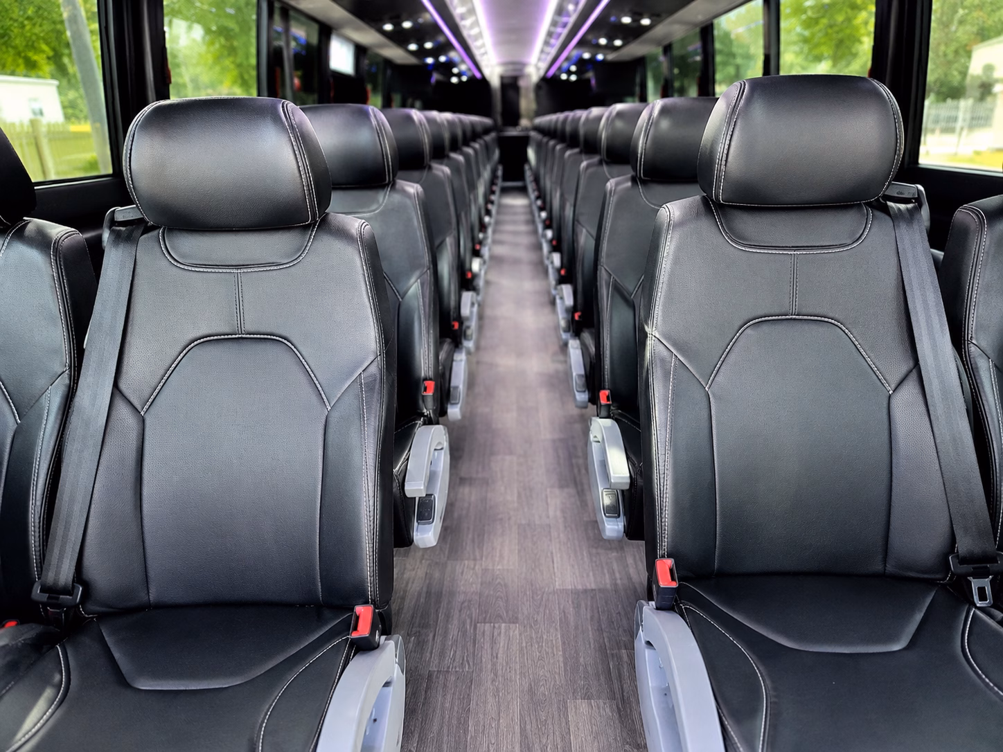 warwick charter bus